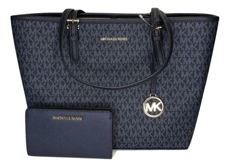 michael kors jet set md carryall